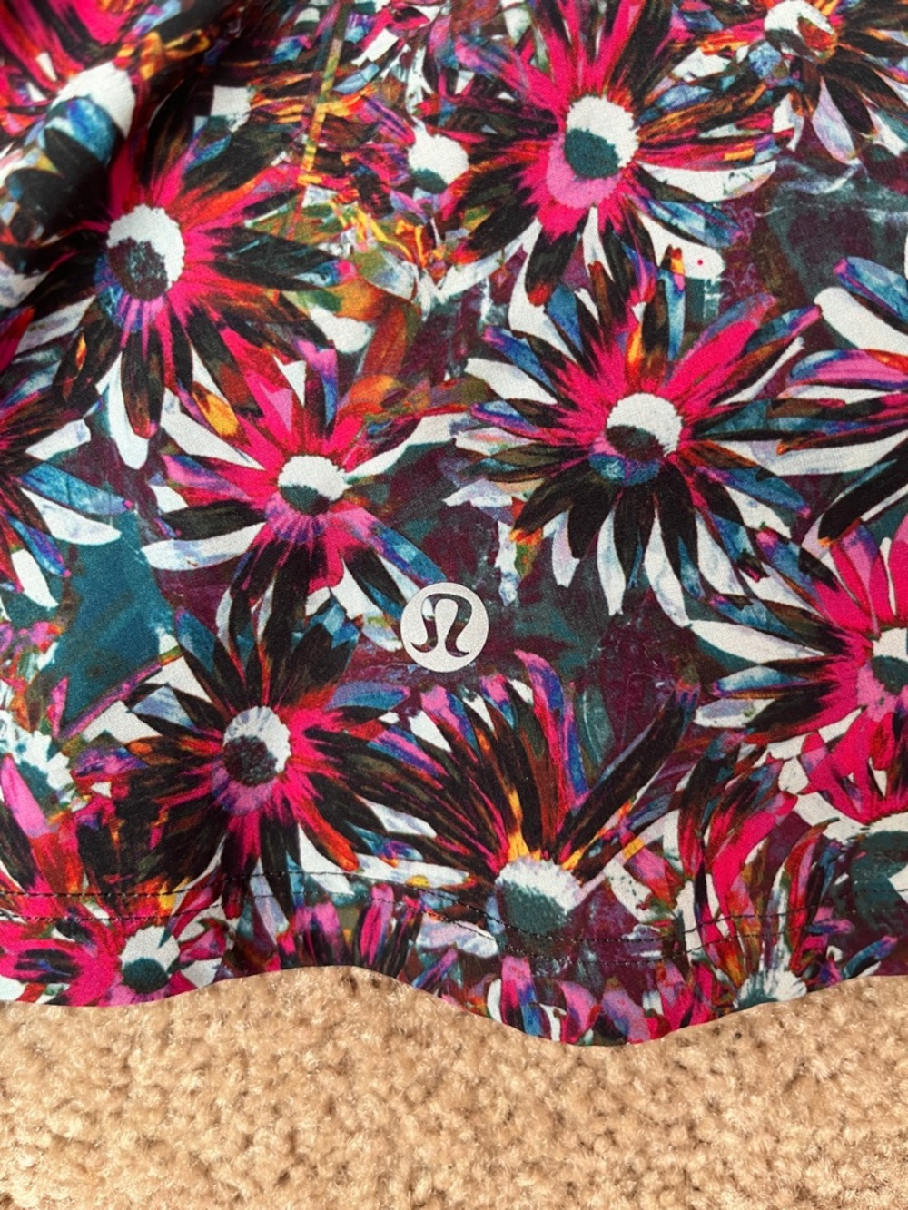 Lululemon Play off the Pleats Floral Skort - Picture 8 of 16